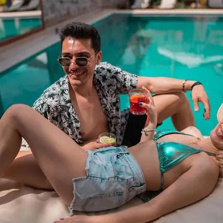 Avlu Cunda Hotell Ayvalı